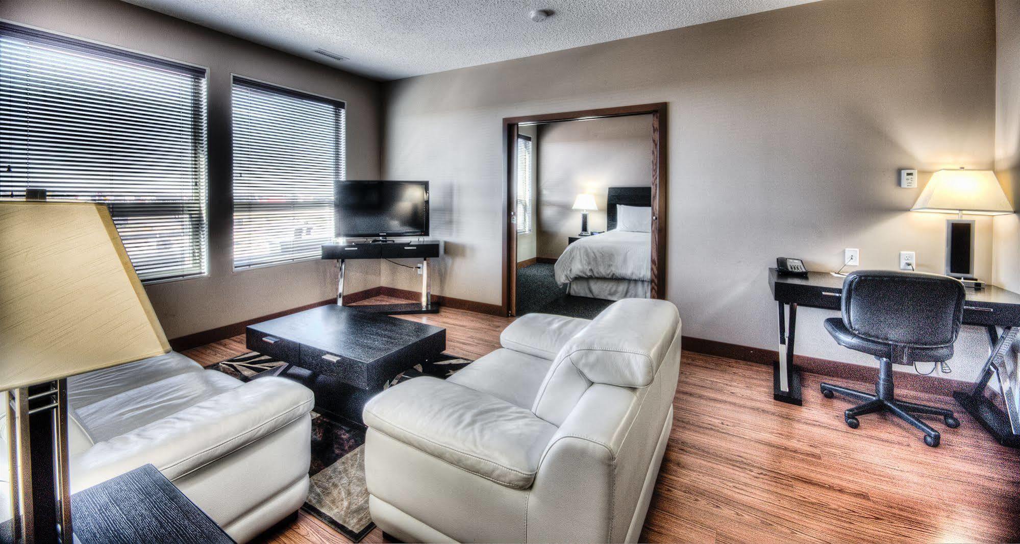 Grand Inn & Residence- Grande Prairie Exteriér fotografie